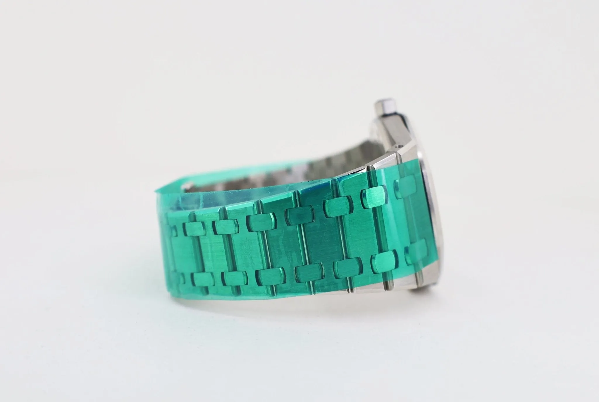 Audemars Piguet Royal Oak Jumbo Extra-Thin Platinum 39mm Green 16202PT.OO.1240PT.01