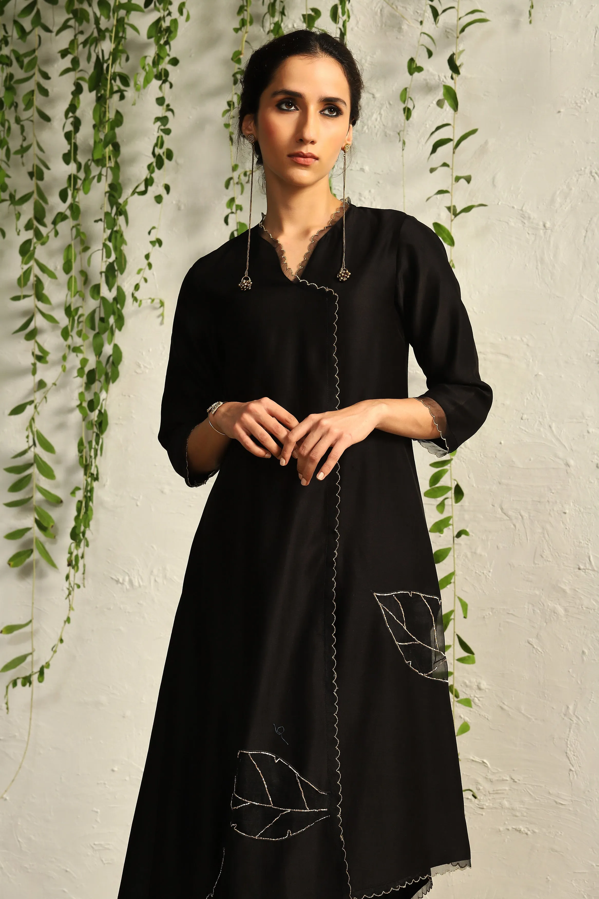 Black chanderi asymmetrical Kurta set- set of 3
