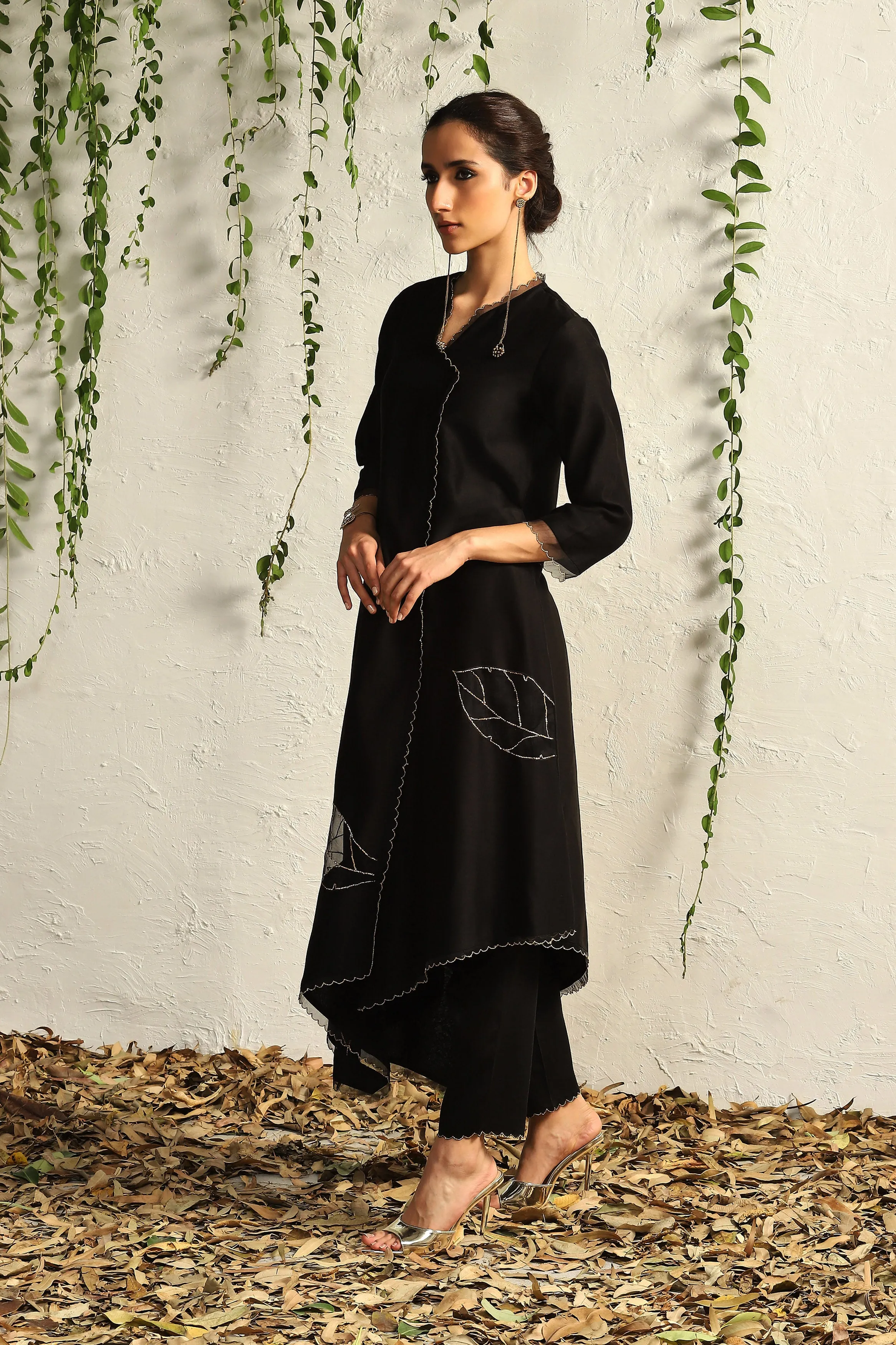 Black chanderi asymmetrical Kurta set- set of 3