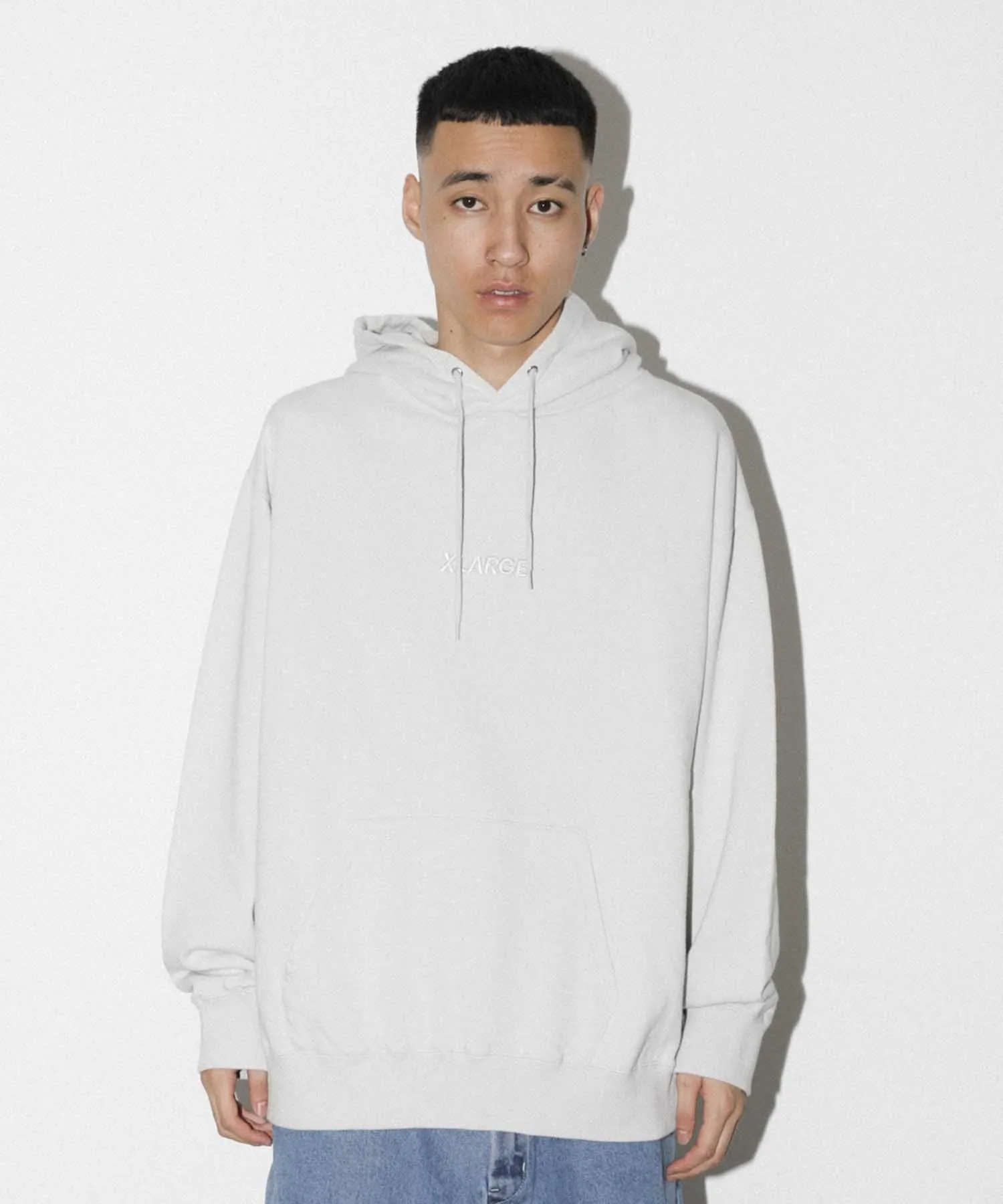 EMBROIDERY STANDARD LOGO PULLOVER HOODED SWEAT 2