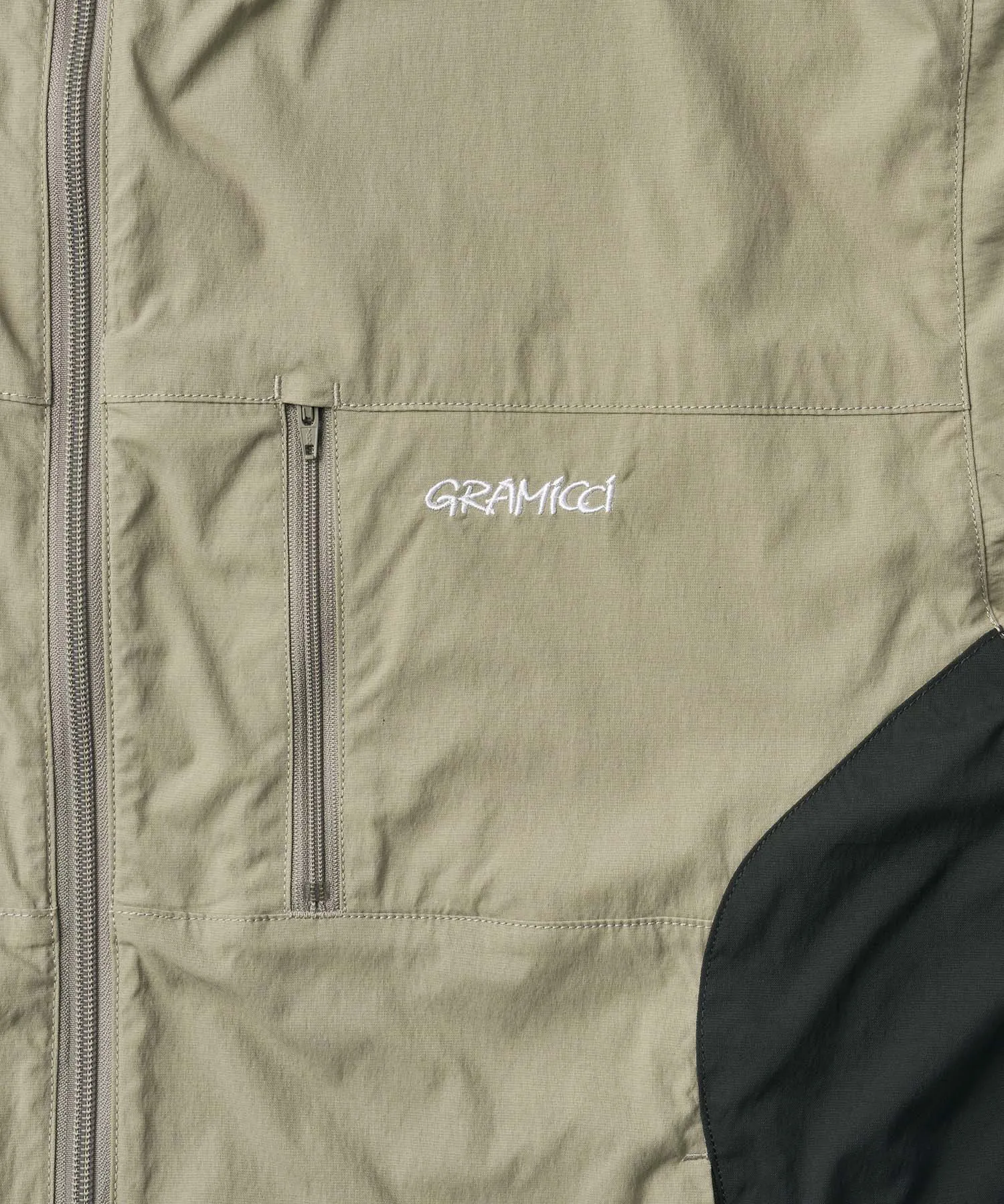 Gramicci Softshell Nylon Hooded Jacket
