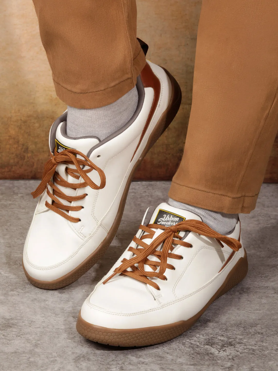 Men's White Textured Leather Sneaker (ID3096)
