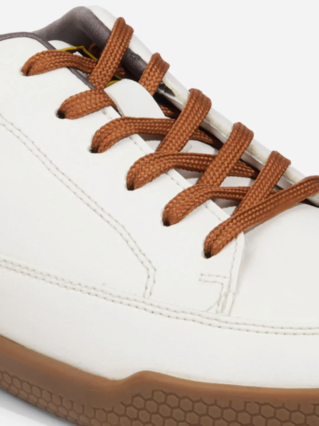 Men's White Textured Leather Sneaker (ID3096)