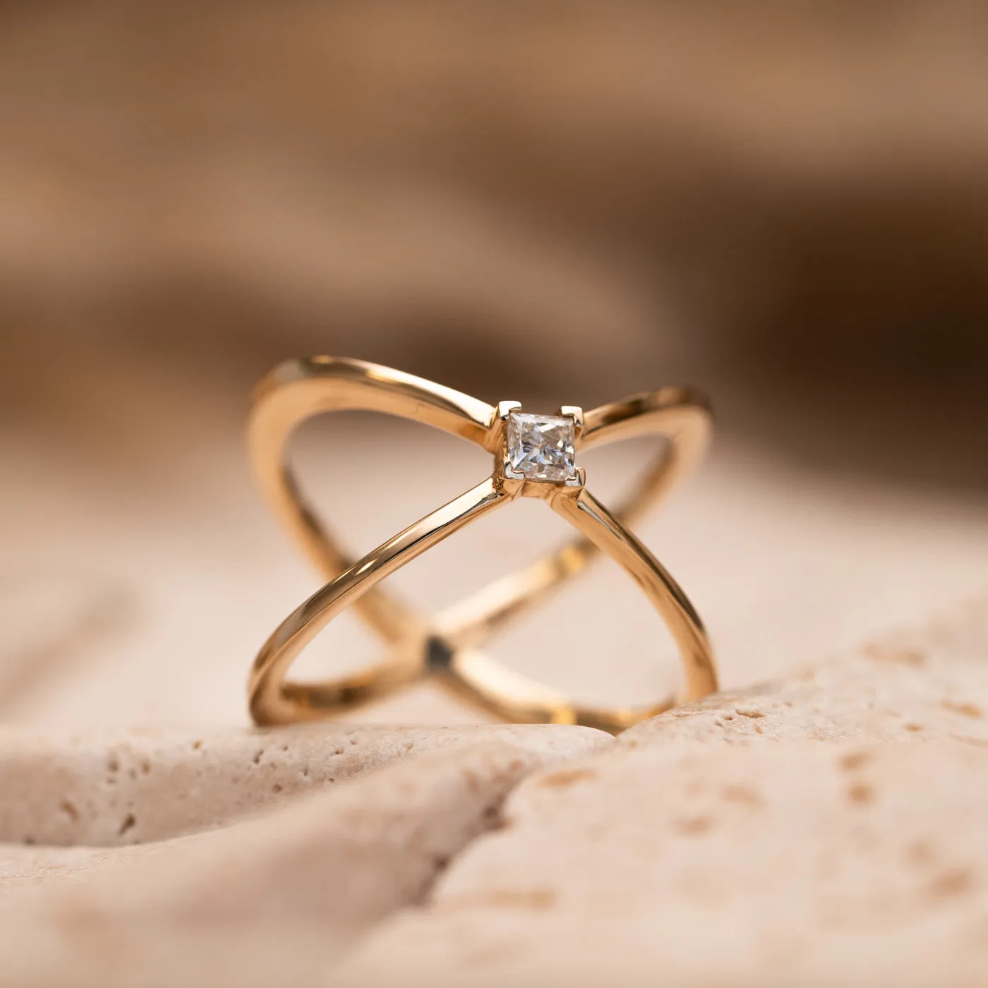The Eleni Ring | Lab Diamond Princess Cut Criss Cross Statement