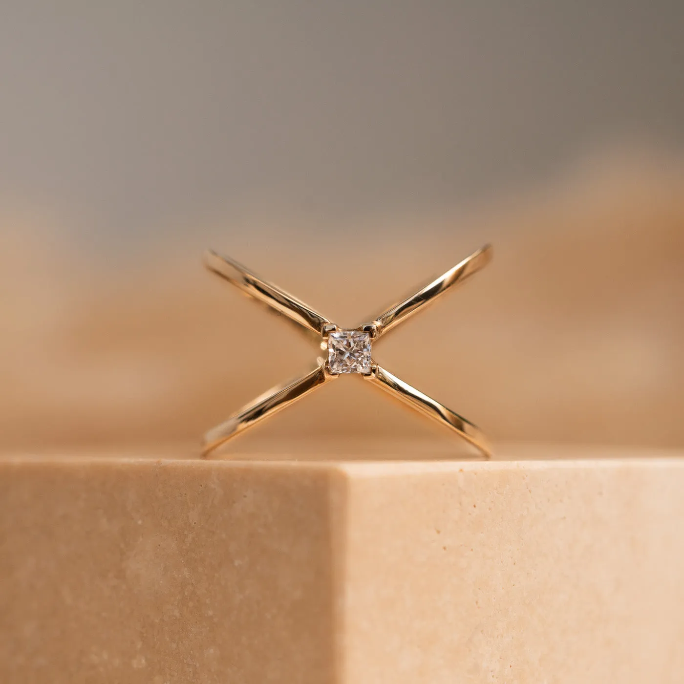 The Eleni Ring | Lab Diamond Princess Cut Criss Cross Statement